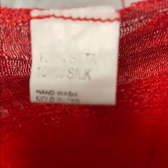 100 % Silk Shawl with Tassels - Picture 3 of 4